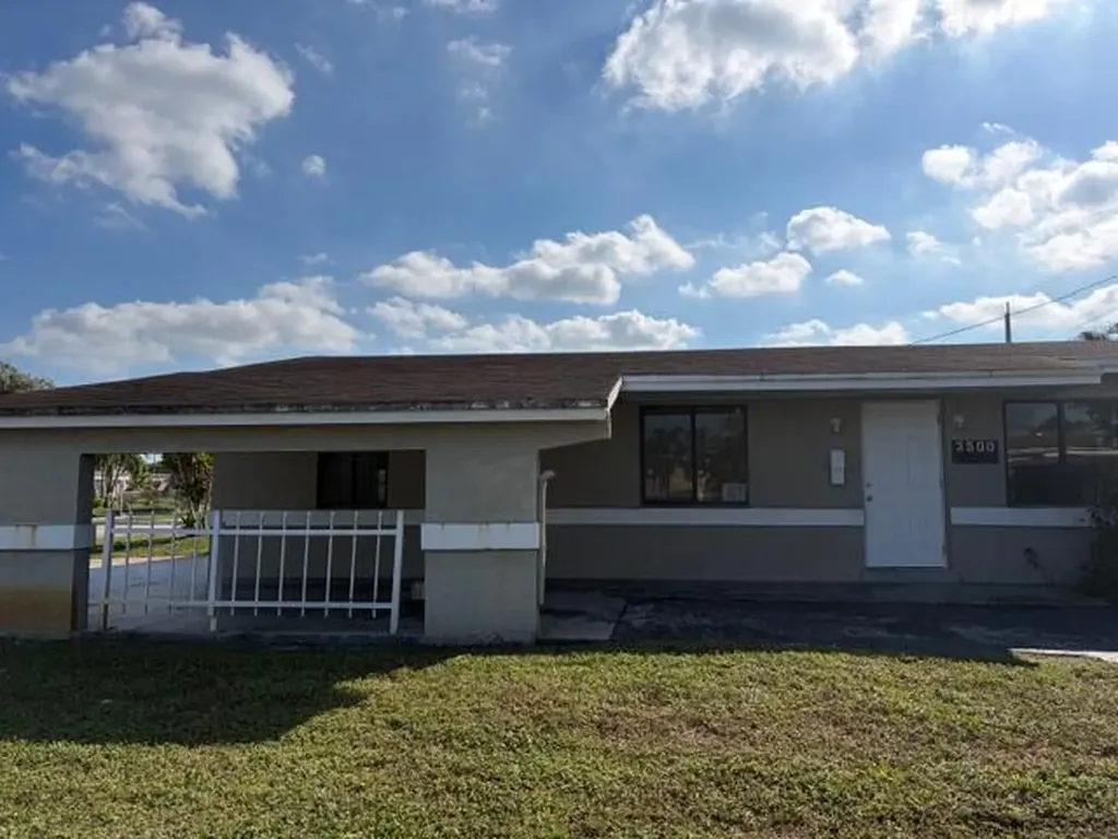 3500 NW 18th Court Lauderhill FL 33311