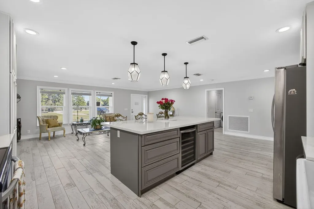 16490 Rustic Road Wellington FL 33470