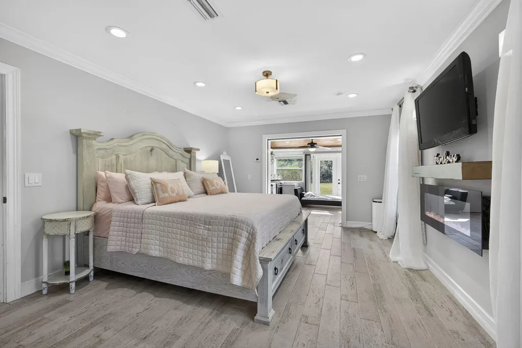 16490 Rustic Road Wellington FL 33470