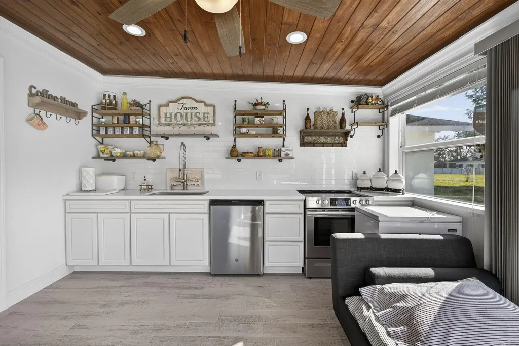 16490 Rustic Road Wellington FL 33470