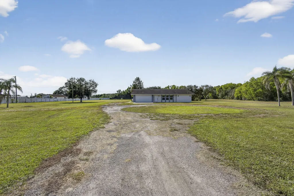 16490 Rustic Road Wellington FL 33470