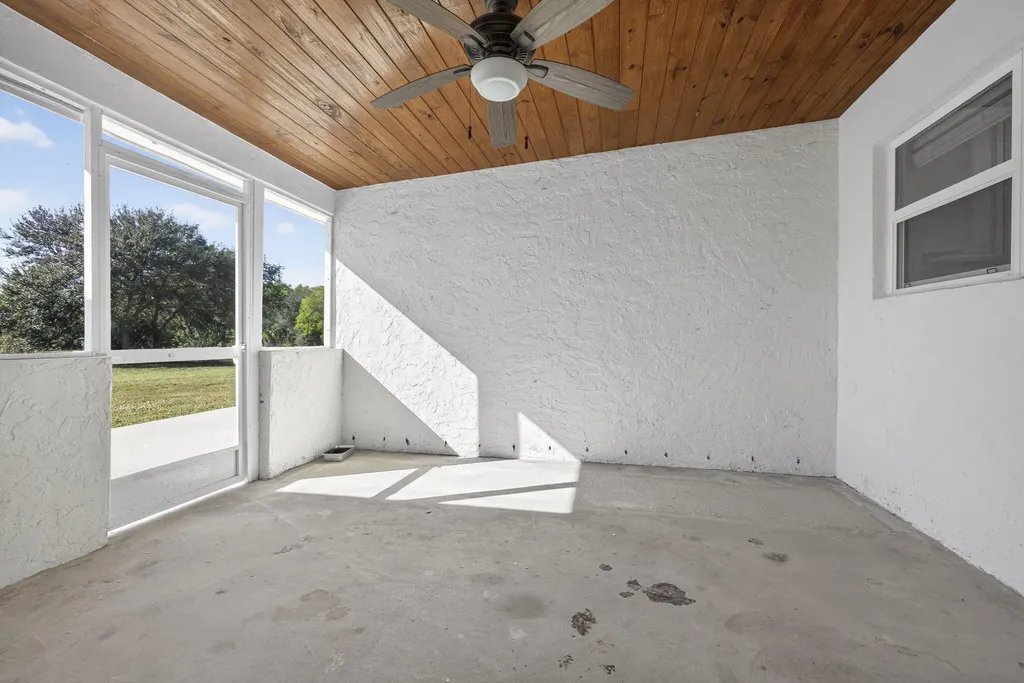 16490 Rustic Road Wellington FL 33470