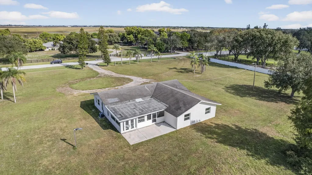 16490 Rustic Road Wellington FL 33470