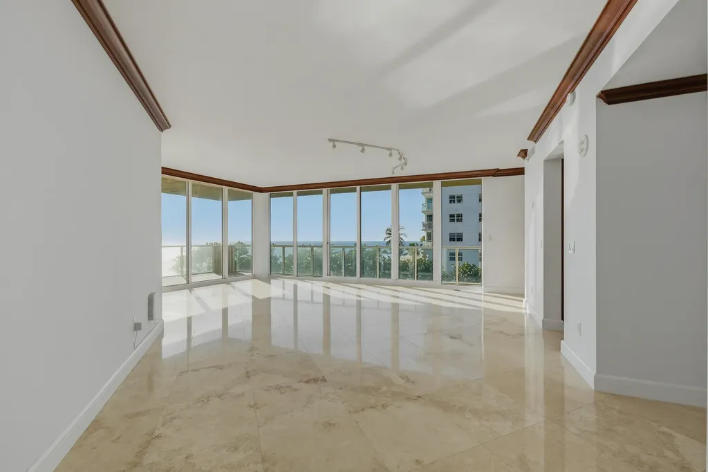 1063 Hillsboro Mile Hillsboro Beach FL 33062
