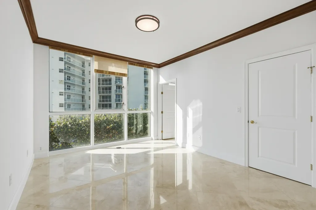 1063 Hillsboro Mile Hillsboro Beach FL 33062