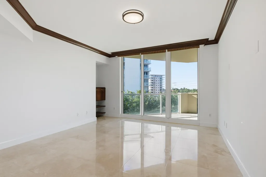 1063 Hillsboro Mile Hillsboro Beach FL 33062