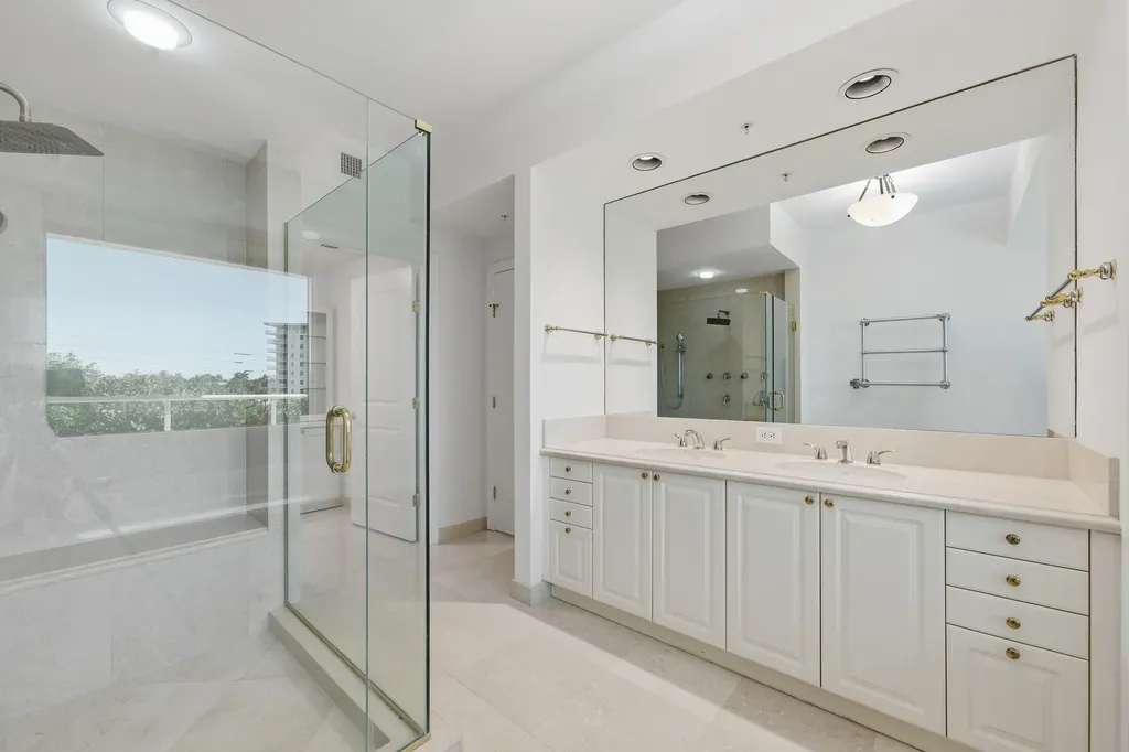 1063 Hillsboro Mile Hillsboro Beach FL 33062