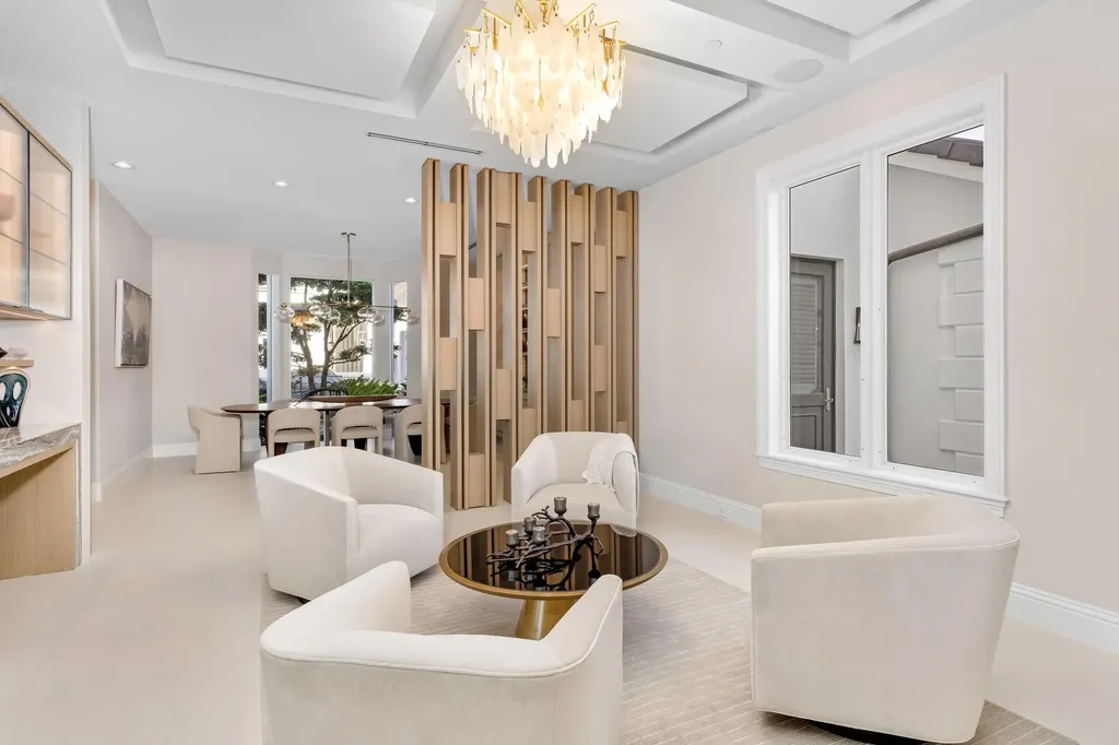 2989 Spanish River Road Boca Raton FL 33432