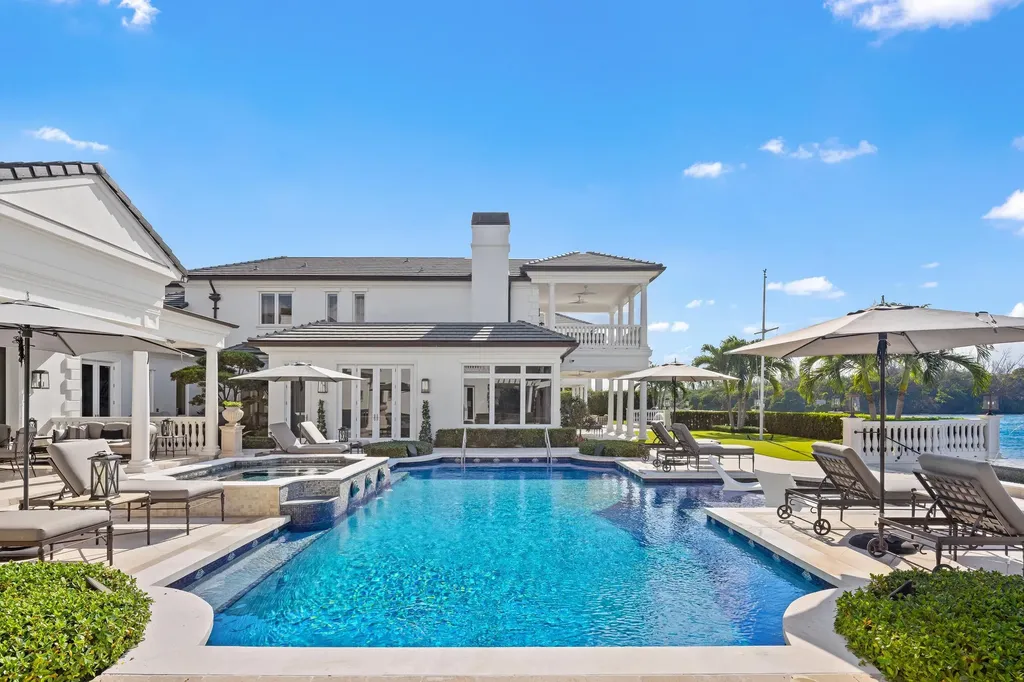 2989 Spanish River Road Boca Raton FL 33432