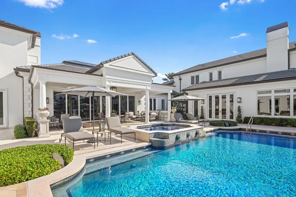 2989 Spanish River Road Boca Raton FL 33432