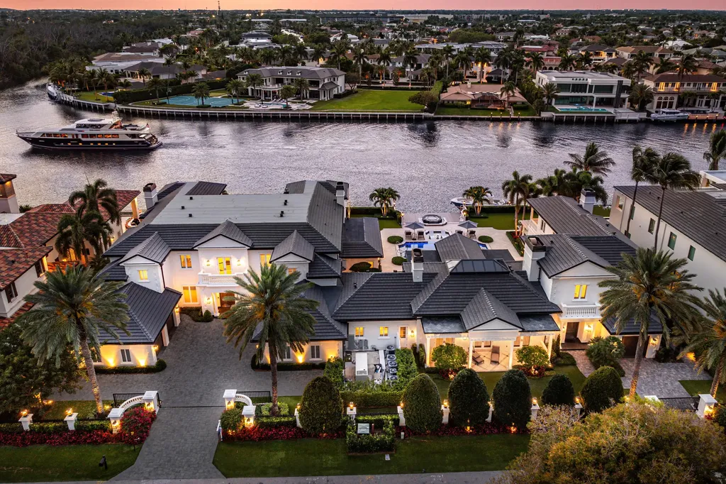 2989 Spanish River Road Boca Raton FL 33432