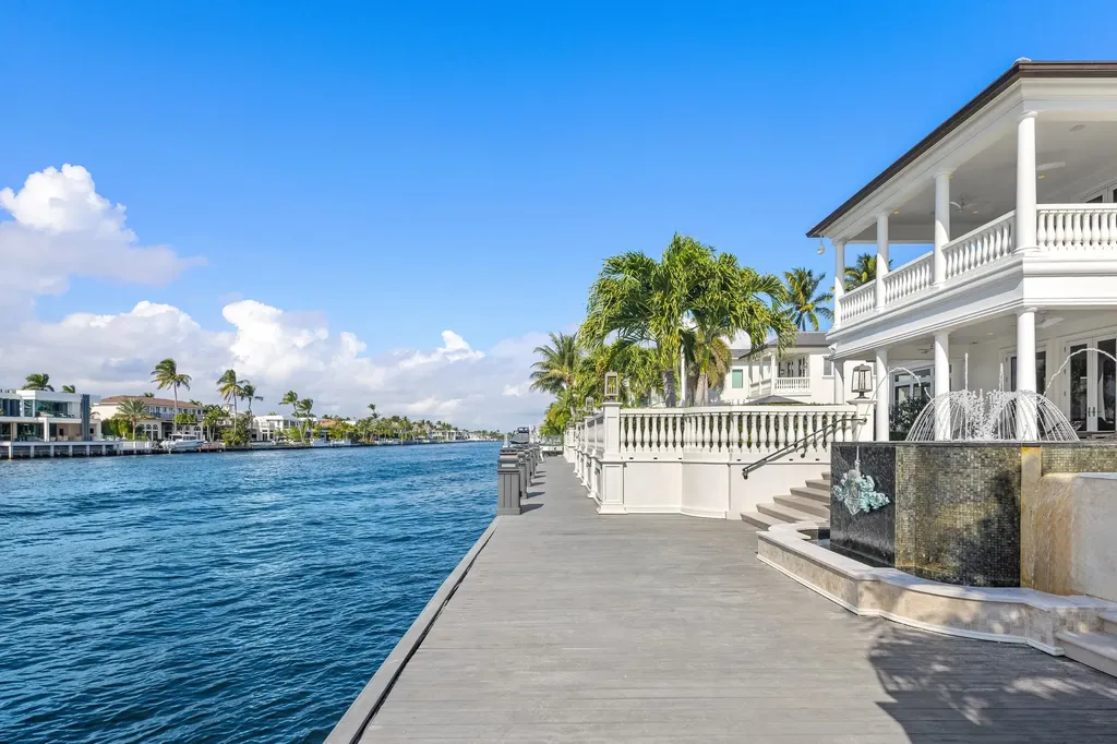 2989 Spanish River Road Boca Raton FL 33432