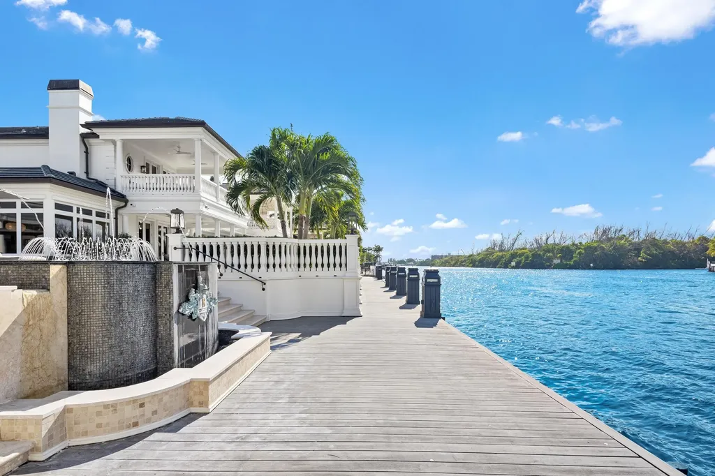 2989 Spanish River Road Boca Raton FL 33432