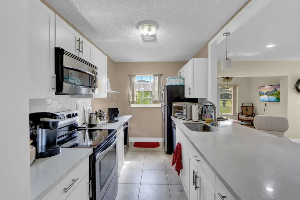 14050 Nesting Way Delray Beach FL 33484