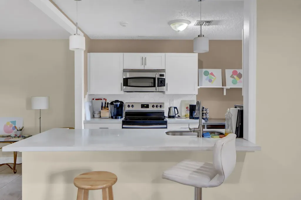 14050 Nesting Way Delray Beach FL 33484