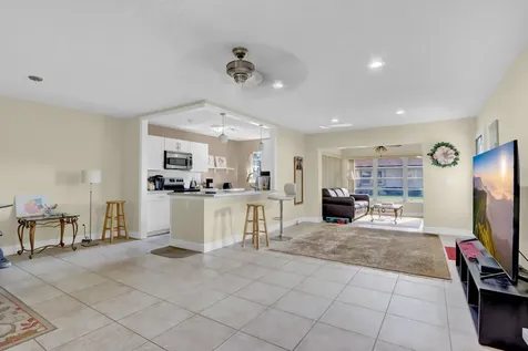 14050 Nesting Way Delray Beach FL 33484