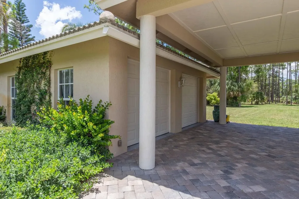 14816 Stirrup Lane Wellington FL 33414