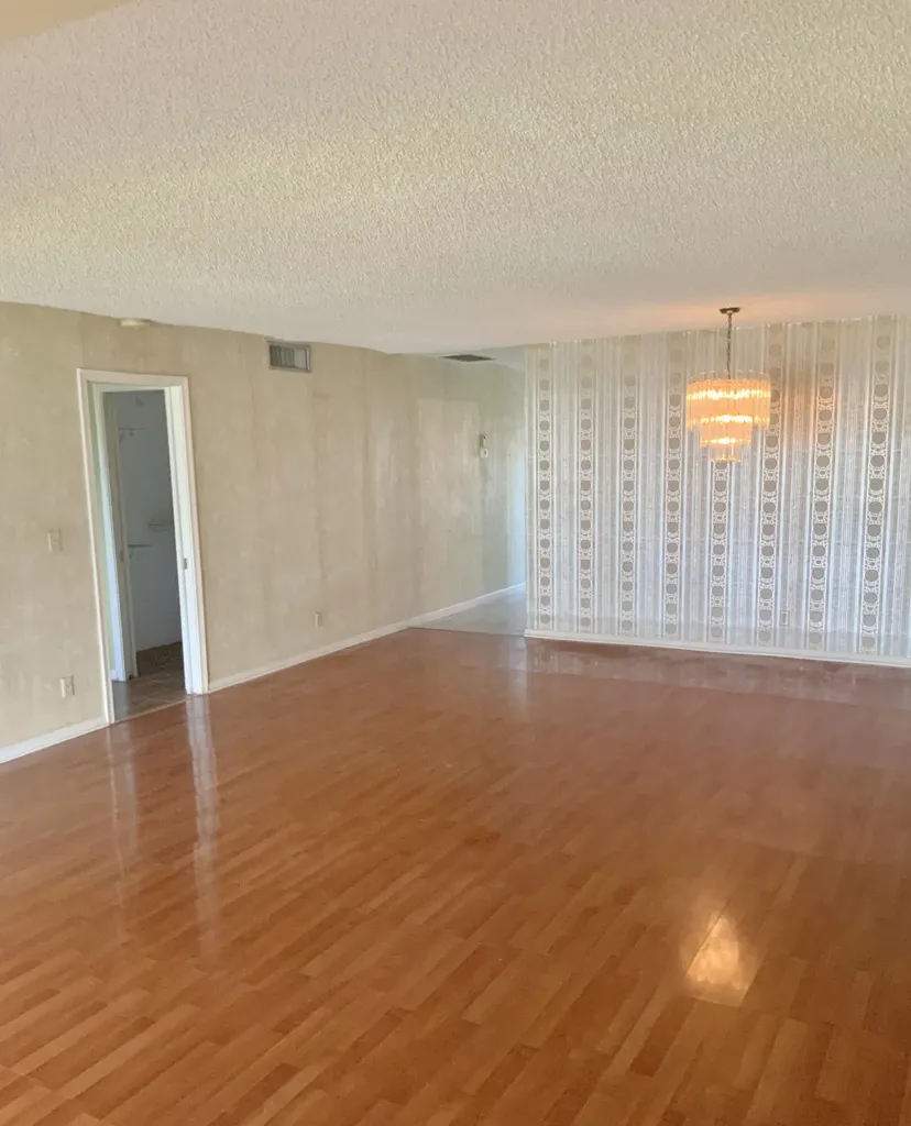 1621 NW 18th Avenue Delray Beach FL 33445