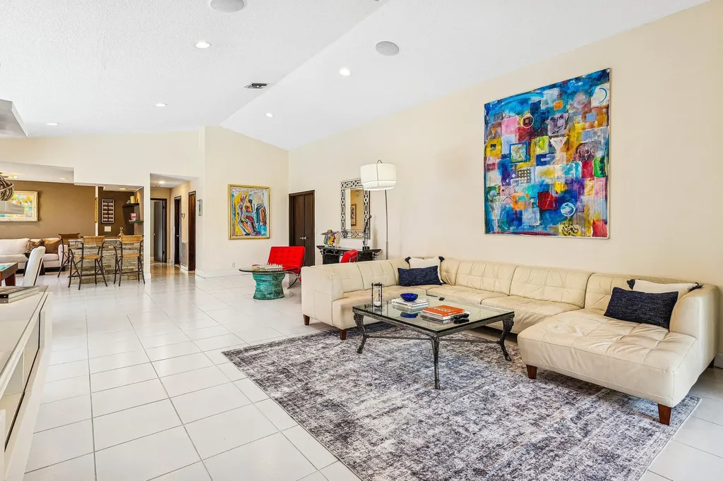 21033 Cottonwood Drive Boca Raton FL 33428