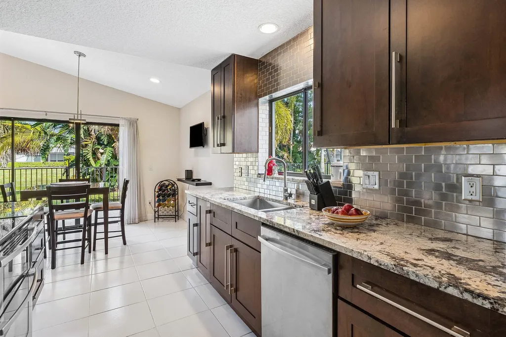 21033 Cottonwood Drive Boca Raton FL 33428