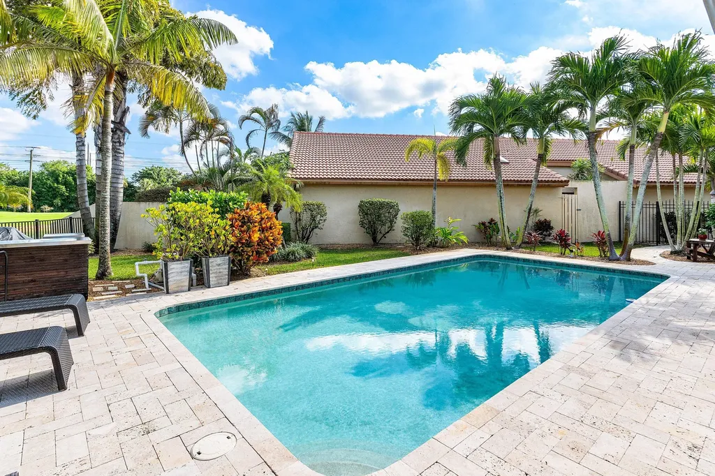 21033 Cottonwood Drive Boca Raton FL 33428