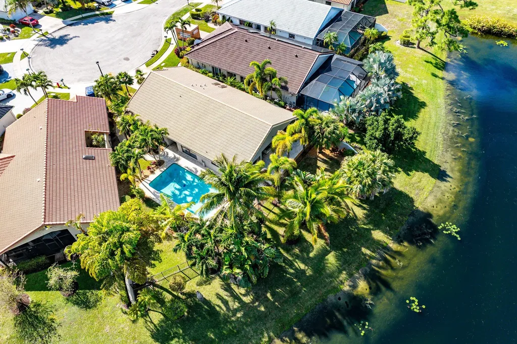21033 Cottonwood Drive Boca Raton FL 33428
