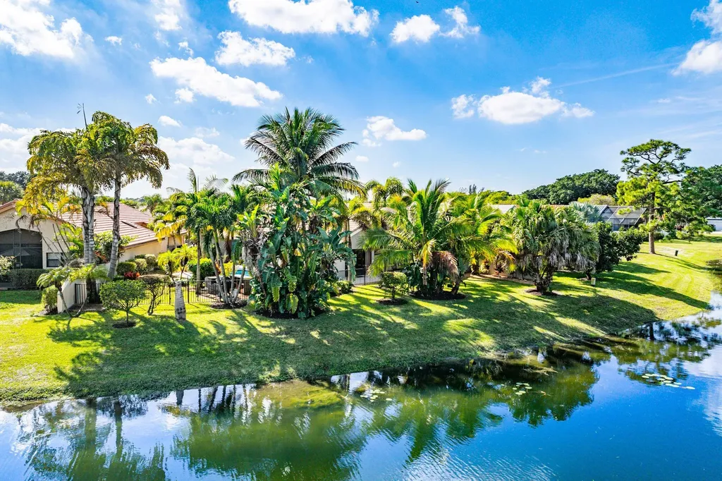 21033 Cottonwood Drive Boca Raton FL 33428