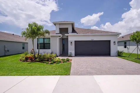 2071 NE Cedar Street Jensen Beach FL 34957