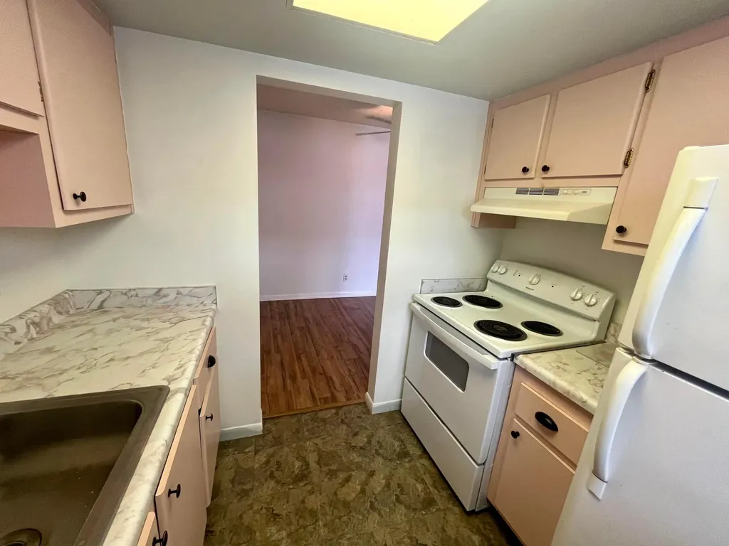 637 NE 6th Court NE Boynton Beach FL 33435