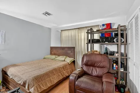 256 SW 11th Place Boca Raton FL 33432