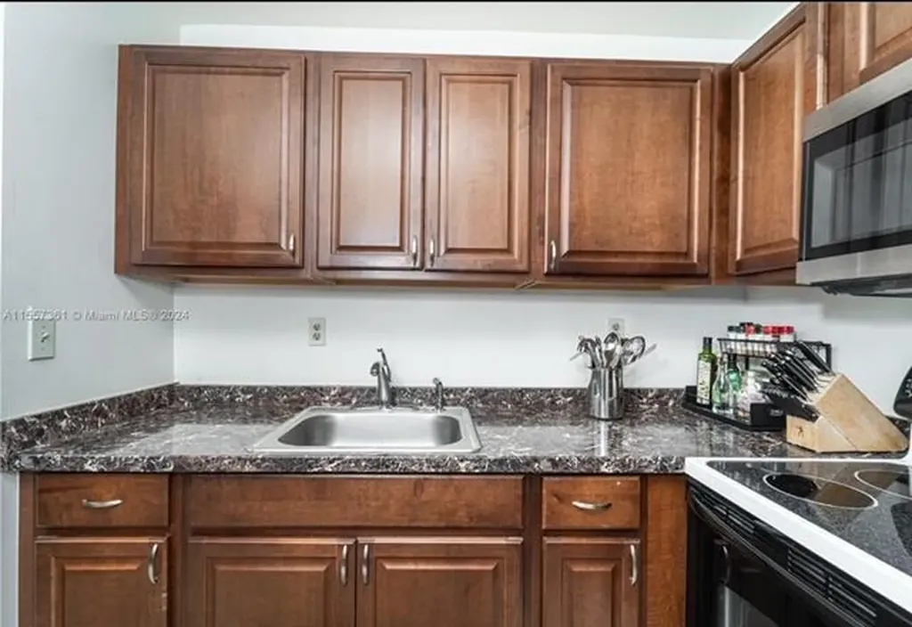 185 Normandy Delray Beach FL 33484