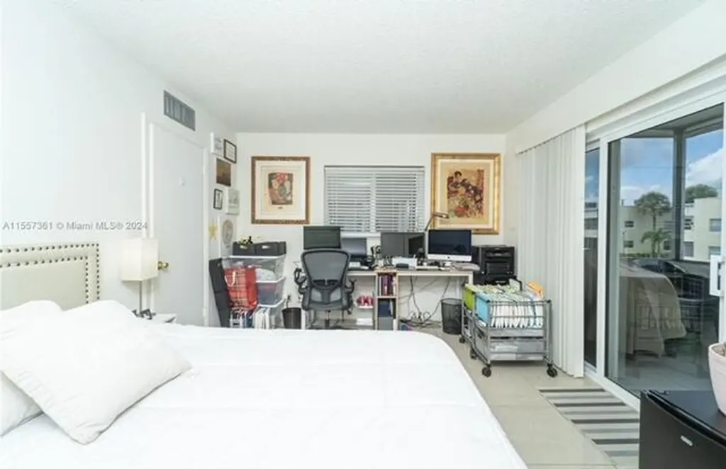 185 Normandy Delray Beach FL 33484