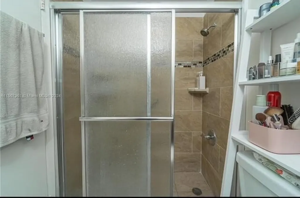 185 Normandy Delray Beach FL 33484