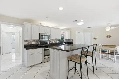 5151 SE Burning Tree Circle Stuart FL 34997