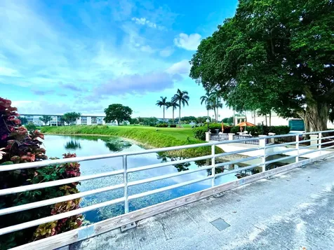 2901 Victoria Circle Coconut Creek FL 33066