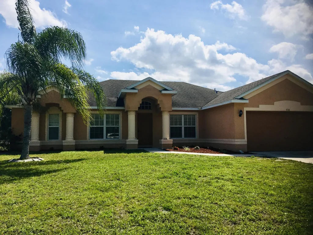 530 SW Butler Avenue Port St Lucie FL 34983