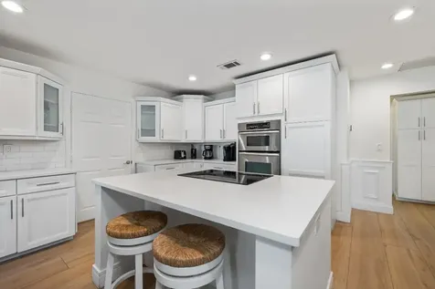 100 Neptune Drive Hypoluxo FL 33462