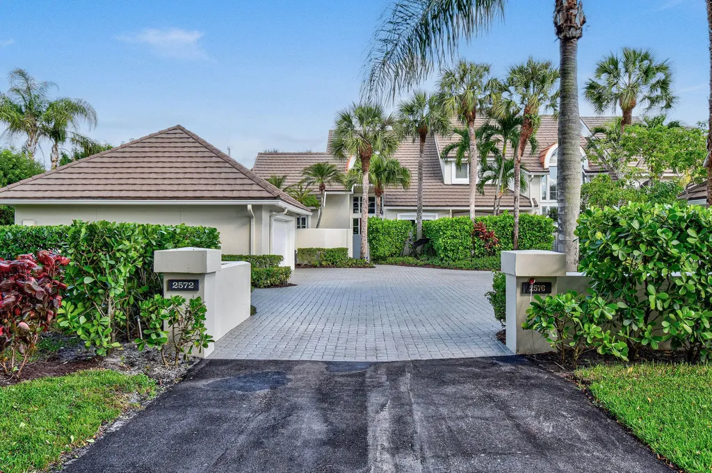 2576 Muirfield Court Wellington FL 33414