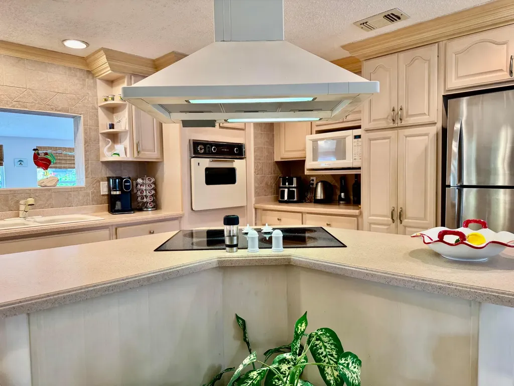 231 NW 53rd Court Deerfield Beach FL 33064