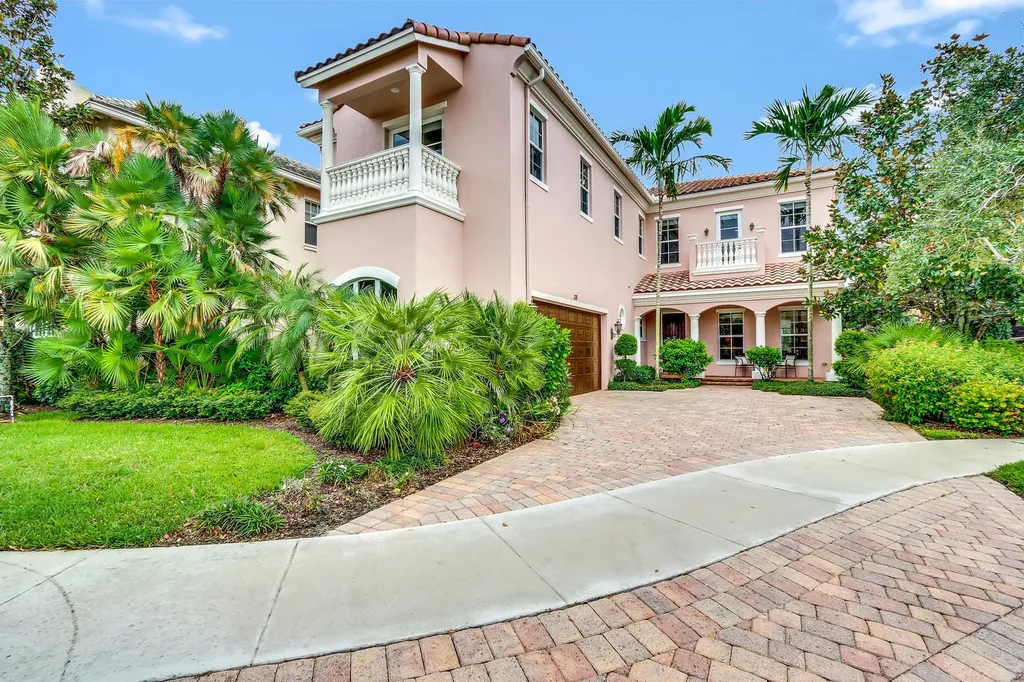 128 Tulip Tree Court Jupiter FL 33458