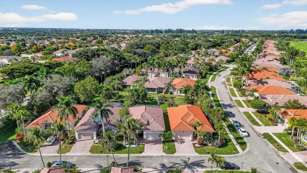 8813 Downing Street Boynton Beach FL 33472