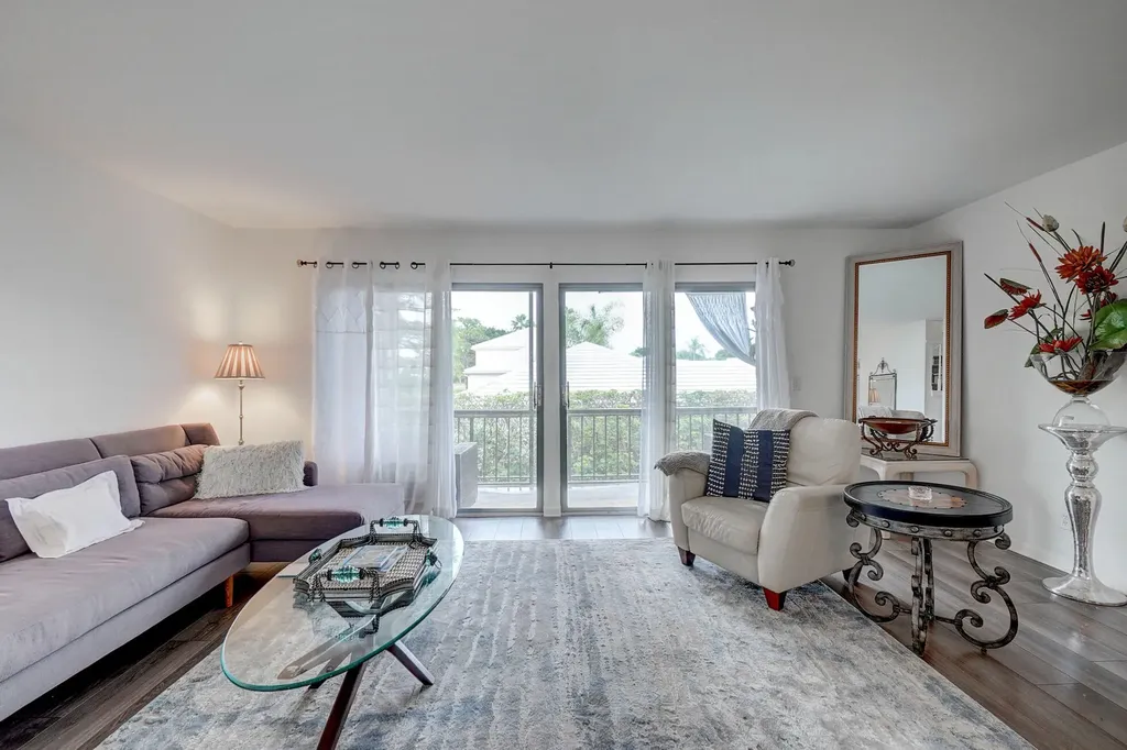 18350 SE Wood Haven Lane Jupiter FL 33469