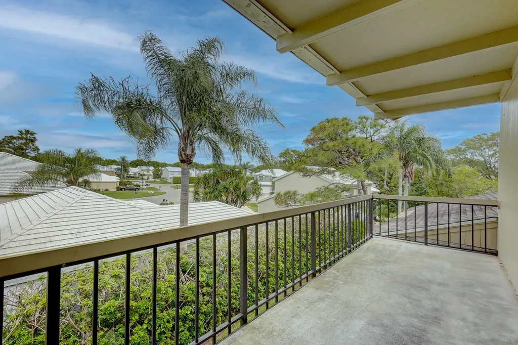 18350 SE Wood Haven Lane Jupiter FL 33469