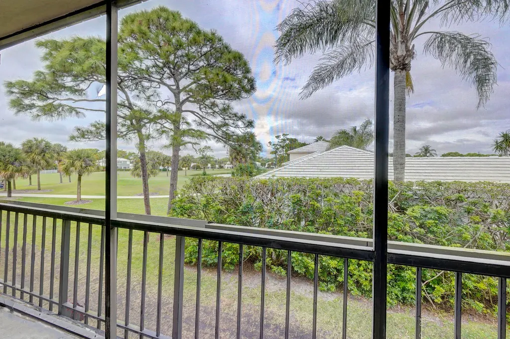 18350 SE Wood Haven Lane Jupiter FL 33469