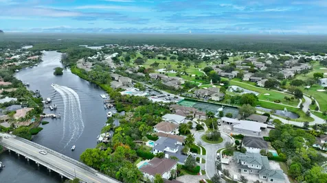 18350 SE Wood Haven Lane Jupiter FL 33469