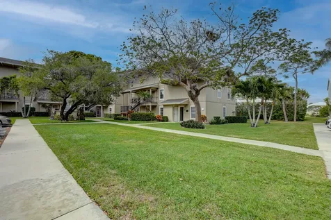 18350 SE Wood Haven Lane Jupiter FL 33469