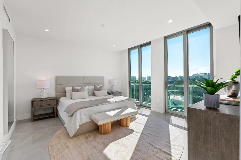 485 E Royal Palm Road Boca Raton FL 33432