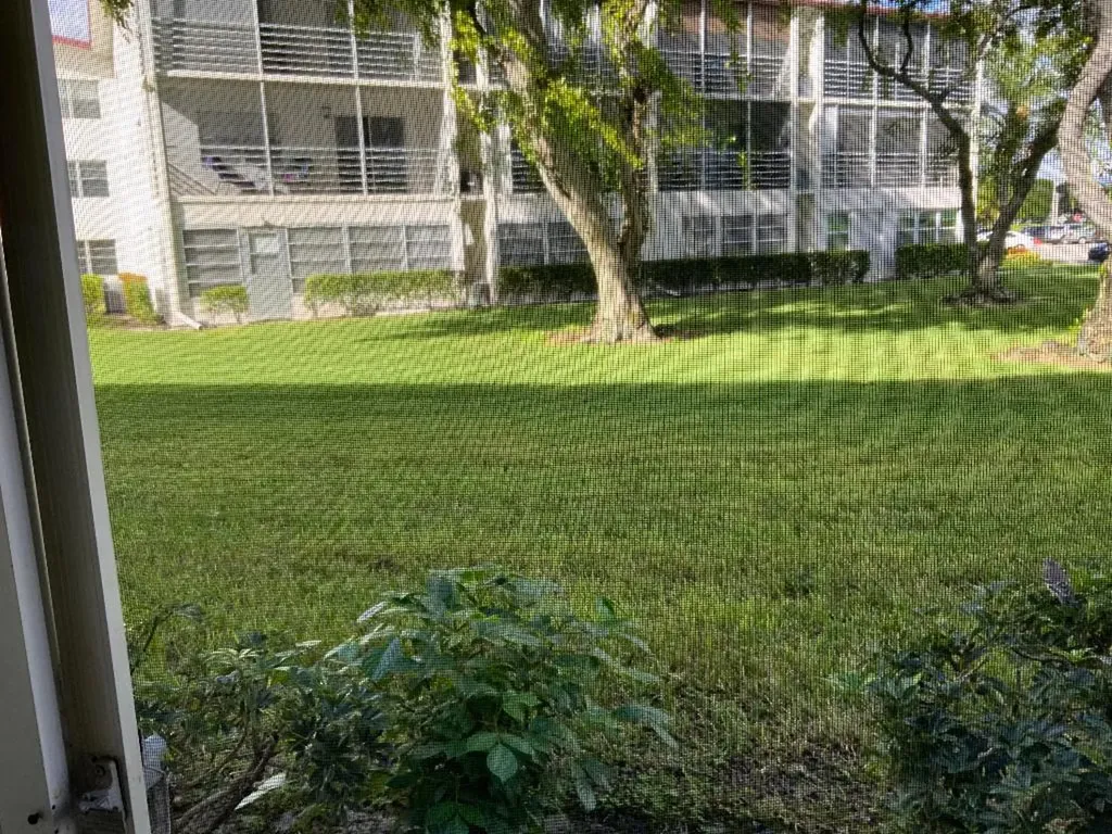 223 Fanshaw F Boca Raton FL 33434