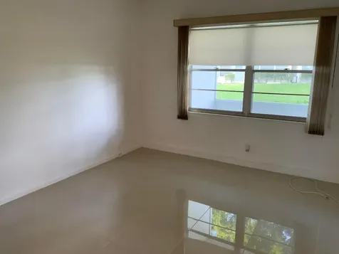 223 Fanshaw F Boca Raton FL 33434