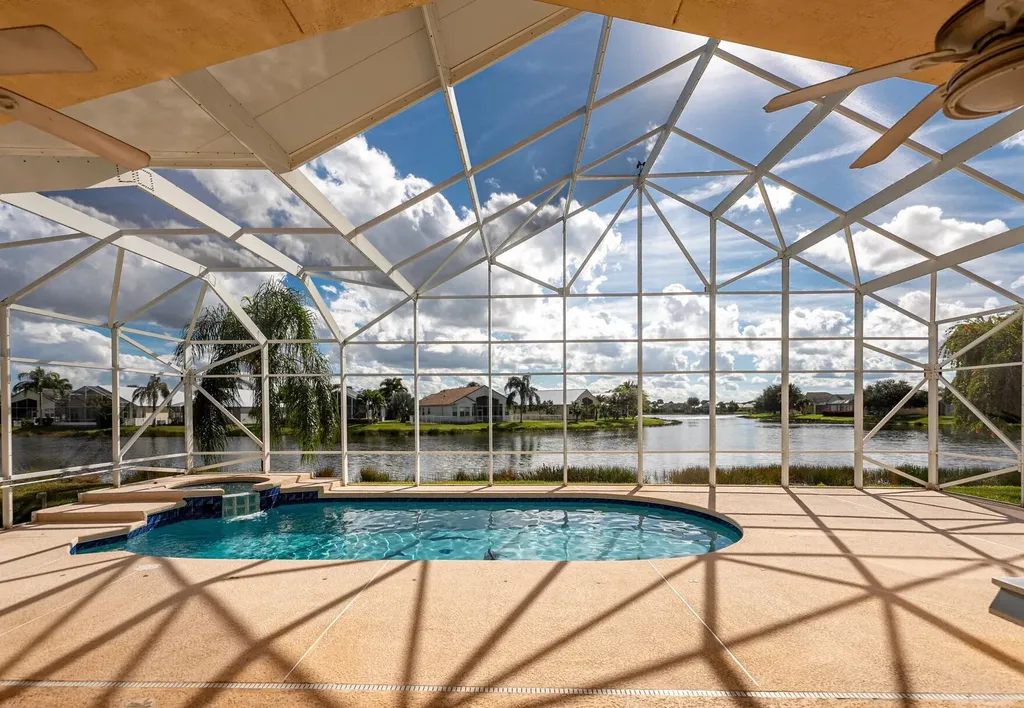 125 NW Madison Court Port St Lucie FL 34986